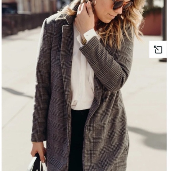 NWOT Carly Jean Los Angeles Boston Coat - Picture 3 of 12